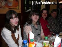 [P04] Frumoasa familie a adryanei » foto by Claudiu U.
 - 
<span class="allrVoted glyphicon glyphicon-heart hidden" id="av303024"></span>
<a class="m-l-10 hidden" id="sv303024" onclick="voting_Foto_DelVot(,303024,11176)" role="button">șterge vot <span class="glyphicon glyphicon-remove"></span></a>
<a id="v9303024" class=" c-red"  onclick="voting_Foto_SetVot(303024)" role="button"><span class="glyphicon glyphicon-heart-empty"></span> <b>LIKE</b> = Votează poza</a> <img class="hidden"  id="f303024W9" src="/imagini/loader.gif" border="0" /><span class="AjErrMes hidden" id="e303024ErM"></span>