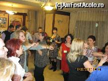 [P01] Distractie in mijlocul familiei » foto by bog68
 - 
<span class="allrVoted glyphicon glyphicon-heart hidden" id="av302189"></span>
<a class="m-l-10 hidden" id="sv302189" onclick="voting_Foto_DelVot(,302189,11176)" role="button">șterge vot <span class="glyphicon glyphicon-remove"></span></a>
<a id="v9302189" class=" c-red"  onclick="voting_Foto_SetVot(302189)" role="button"><span class="glyphicon glyphicon-heart-empty"></span> <b>LIKE</b> = Votează poza</a> <img class="hidden"  id="f302189W9" src="/imagini/loader.gif" border="0" /><span class="AjErrMes hidden" id="e302189ErM"></span>