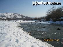 [P03] Raul Tarlung ce serpuieste pe langa Hotelul Grand Perla Ciucasului » foto by bog68
 - 
<span class="allrVoted glyphicon glyphicon-heart hidden" id="av302110"></span>
<a class="m-l-10 hidden" id="sv302110" onclick="voting_Foto_DelVot(,302110,11176)" role="button">șterge vot <span class="glyphicon glyphicon-remove"></span></a>
<a id="v9302110" class=" c-red"  onclick="voting_Foto_SetVot(302110)" role="button"><span class="glyphicon glyphicon-heart-empty"></span> <b>LIKE</b> = Votează poza</a> <img class="hidden"  id="f302110W9" src="/imagini/loader.gif" border="0" /><span class="AjErrMes hidden" id="e302110ErM"></span>