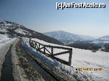 [P05] Drumul spre stana si locul de manej » foto by bog68
 - 
<span class="allrVoted glyphicon glyphicon-heart hidden" id="av302112"></span>
<a class="m-l-10 hidden" id="sv302112" onclick="voting_Foto_DelVot(,302112,11176)" role="button">șterge vot <span class="glyphicon glyphicon-remove"></span></a>
<a id="v9302112" class=" c-red"  onclick="voting_Foto_SetVot(302112)" role="button"><span class="glyphicon glyphicon-heart-empty"></span> <b>LIKE</b> = Votează poza</a> <img class="hidden"  id="f302112W9" src="/imagini/loader.gif" border="0" /><span class="AjErrMes hidden" id="e302112ErM"></span>