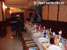 [P16] masa din seara festiva ,cam inghesuiala,da' ce sa-i faci...lume multa!!! » foto by adri-nico
 - 
<span class="allrVoted glyphicon glyphicon-heart hidden" id="av302140"></span>
<a class="m-l-10 hidden" id="sv302140" onclick="voting_Foto_DelVot(,302140,11176)" role="button">șterge vot <span class="glyphicon glyphicon-remove"></span></a>
<a id="v9302140" class=" c-red"  onclick="voting_Foto_SetVot(302140)" role="button"><span class="glyphicon glyphicon-heart-empty"></span> <b>LIKE</b> = Votează poza</a> <img class="hidden"  id="f302140W9" src="/imagini/loader.gif" border="0" /><span class="AjErrMes hidden" id="e302140ErM"></span>