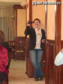 [P32] Camelia-Roth, a venit tirziu si a plecat devreme. Abia am prins-o-n poza asta. » foto by adri-nico
 - 
<span class="allrVoted glyphicon glyphicon-heart hidden" id="av302156"></span>
<a class="m-l-10 hidden" id="sv302156" onclick="voting_Foto_DelVot(,302156,11176)" role="button">șterge vot <span class="glyphicon glyphicon-remove"></span></a>
<a id="v9302156" class=" c-red"  onclick="voting_Foto_SetVot(302156)" role="button"><span class="glyphicon glyphicon-heart-empty"></span> <b>LIKE</b> = Votează poza</a> <img class="hidden"  id="f302156W9" src="/imagini/loader.gif" border="0" /><span class="AjErrMes hidden" id="e302156ErM"></span>