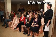 [P20] Frumoase doamne cu zambetul pe buze,incercand sa-si ascunda emotiile » foto by Alina53
 - 
<span class="allrVoted glyphicon glyphicon-heart hidden" id="av302856"></span>
<a class="m-l-10 hidden" id="sv302856" onclick="voting_Foto_DelVot(,302856,11176)" role="button">șterge vot <span class="glyphicon glyphicon-remove"></span></a>
<a id="v9302856" class=" c-red"  onclick="voting_Foto_SetVot(302856)" role="button"><span class="glyphicon glyphicon-heart-empty"></span> <b>LIKE</b> = Votează poza</a> <img class="hidden"  id="f302856W9" src="/imagini/loader.gif" border="0" /><span class="AjErrMes hidden" id="e302856ErM"></span>