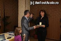 [P40] Magdalena felicitata de Cornel, i se citeste bucuria in ochi! » foto by Alina53
 - 
<span class="allrVoted glyphicon glyphicon-heart hidden" id="av302876"></span>
<a class="m-l-10 hidden" id="sv302876" onclick="voting_Foto_DelVot(,302876,11176)" role="button">șterge vot <span class="glyphicon glyphicon-remove"></span></a>
<a id="v9302876" class=" c-red"  onclick="voting_Foto_SetVot(302876)" role="button"><span class="glyphicon glyphicon-heart-empty"></span> <b>LIKE</b> = Votează poza</a> <img class="hidden"  id="f302876W9" src="/imagini/loader.gif" border="0" /><span class="AjErrMes hidden" id="e302876ErM"></span>