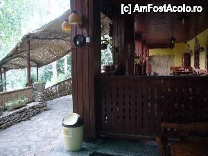 [P14] Popasul 'La doi iepurasi' - restaurant » foto by turist.real
 - 
<span class="allrVoted glyphicon glyphicon-heart hidden" id="av431777"></span>
<a class="m-l-10 hidden" id="sv431777" onclick="voting_Foto_DelVot(,431777,11237)" role="button">șterge vot <span class="glyphicon glyphicon-remove"></span></a>
<a id="v9431777" class=" c-red"  onclick="voting_Foto_SetVot(431777)" role="button"><span class="glyphicon glyphicon-heart-empty"></span> <b>LIKE</b> = Votează poza</a> <img class="hidden"  id="f431777W9" src="/imagini/loader.gif" border="0" /><span class="AjErrMes hidden" id="e431777ErM"></span>