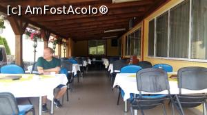 [P08] Terasa restaurantului » foto by adrianaglogo
 - 
<span class="allrVoted glyphicon glyphicon-heart hidden" id="av998678"></span>
<a class="m-l-10 hidden" id="sv998678" onclick="voting_Foto_DelVot(,998678,11260)" role="button">șterge vot <span class="glyphicon glyphicon-remove"></span></a>
<a id="v9998678" class=" c-red"  onclick="voting_Foto_SetVot(998678)" role="button"><span class="glyphicon glyphicon-heart-empty"></span> <b>LIKE</b> = Votează poza</a> <img class="hidden"  id="f998678W9" src="/imagini/loader.gif" border="0" /><span class="AjErrMes hidden" id="e998678ErM"></span>