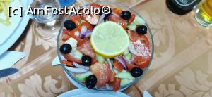 [P04] Salata greceasca » foto by MykeR
 - 
<span class="allrVoted glyphicon glyphicon-heart hidden" id="av1286492"></span>
<a class="m-l-10 hidden" id="sv1286492" onclick="voting_Foto_DelVot(,1286492,11260)" role="button">șterge vot <span class="glyphicon glyphicon-remove"></span></a>
<a id="v91286492" class=" c-red"  onclick="voting_Foto_SetVot(1286492)" role="button"><span class="glyphicon glyphicon-heart-empty"></span> <b>LIKE</b> = Votează poza</a> <img class="hidden"  id="f1286492W9" src="/imagini/loader.gif" border="0" /><span class="AjErrMes hidden" id="e1286492ErM"></span>