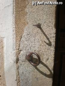 [P27] De aceste suporturi, aflate langa aproape fiecare usa, se legau animalele in trecut. » foto by alinaro
 - 
<span class="allrVoted glyphicon glyphicon-heart hidden" id="av305139"></span>
<a class="m-l-10 hidden" id="sv305139" onclick="voting_Foto_DelVot(,305139,11267)" role="button">șterge vot <span class="glyphicon glyphicon-remove"></span></a>
<a id="v9305139" class=" c-red"  onclick="voting_Foto_SetVot(305139)" role="button"><span class="glyphicon glyphicon-heart-empty"></span> <b>LIKE</b> = Votează poza</a> <img class="hidden"  id="f305139W9" src="/imagini/loader.gif" border="0" /><span class="AjErrMes hidden" id="e305139ErM"></span>