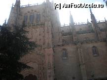 [P14] Si ia uitati ce splenadoare de Catedrala 'incoroneaza' centrul Salamancai. » foto by alinaro
 - 
<span class="allrVoted glyphicon glyphicon-heart hidden" id="av305273"></span>
<a class="m-l-10 hidden" id="sv305273" onclick="voting_Foto_DelVot(,305273,11267)" role="button">șterge vot <span class="glyphicon glyphicon-remove"></span></a>
<a id="v9305273" class=" c-red"  onclick="voting_Foto_SetVot(305273)" role="button"><span class="glyphicon glyphicon-heart-empty"></span> <b>LIKE</b> = Votează poza</a> <img class="hidden"  id="f305273W9" src="/imagini/loader.gif" border="0" /><span class="AjErrMes hidden" id="e305273ErM"></span>
