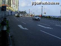 [P03] Alexandria - Cea mai importanta strada din oras, pe malul Marii Meditarana. » foto by iulianic
 - 
<span class="allrVoted glyphicon glyphicon-heart hidden" id="av305173"></span>
<a class="m-l-10 hidden" id="sv305173" onclick="voting_Foto_DelVot(,305173,11270)" role="button">șterge vot <span class="glyphicon glyphicon-remove"></span></a>
<a id="v9305173" class=" c-red"  onclick="voting_Foto_SetVot(305173)" role="button"><span class="glyphicon glyphicon-heart-empty"></span> <b>LIKE</b> = Votează poza</a> <img class="hidden"  id="f305173W9" src="/imagini/loader.gif" border="0" /><span class="AjErrMes hidden" id="e305173ErM"></span>