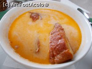 [P23] Ciorbă țărănească cu ciolan afumat. Pentru vegetarieni era supă de legume cu galuște » foto by Zoazore
 - 
<span class="allrVoted glyphicon glyphicon-heart hidden" id="av1368892"></span>
<a class="m-l-10 hidden" id="sv1368892" onclick="voting_Foto_DelVot(,1368892,11308)" role="button">șterge vot <span class="glyphicon glyphicon-remove"></span></a>
<a id="v91368892" class=" c-red"  onclick="voting_Foto_SetVot(1368892)" role="button"><span class="glyphicon glyphicon-heart-empty"></span> <b>LIKE</b> = Votează poza</a> <img class="hidden"  id="f1368892W9" src="/imagini/loader.gif" border="0" /><span class="AjErrMes hidden" id="e1368892ErM"></span>