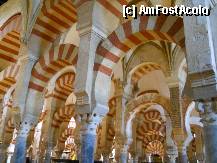 [P42] Mezquita coloane maure » foto by DaniX
 - 
<span class="allrVoted glyphicon glyphicon-heart hidden" id="av307718"></span>
<a class="m-l-10 hidden" id="sv307718" onclick="voting_Foto_DelVot(,307718,11345)" role="button">șterge vot <span class="glyphicon glyphicon-remove"></span></a>
<a id="v9307718" class=" c-red"  onclick="voting_Foto_SetVot(307718)" role="button"><span class="glyphicon glyphicon-heart-empty"></span> <b>LIKE</b> = Votează poza</a> <img class="hidden"  id="f307718W9" src="/imagini/loader.gif" border="0" /><span class="AjErrMes hidden" id="e307718ErM"></span>