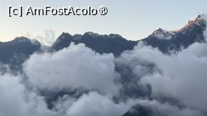 [P39] Langtang Trek » foto by Mika
 - 
<span class="allrVoted glyphicon glyphicon-heart hidden" id="av1504151"></span>
<a class="m-l-10 hidden" id="sv1504151" onclick="voting_Foto_DelVot(,1504151,11367)" role="button">șterge vot <span class="glyphicon glyphicon-remove"></span></a>
<a id="v91504151" class=" c-red"  onclick="voting_Foto_SetVot(1504151)" role="button"><span class="glyphicon glyphicon-heart-empty"></span> <b>LIKE</b> = Votează poza</a> <img class="hidden"  id="f1504151W9" src="/imagini/loader.gif" border="0" /><span class="AjErrMes hidden" id="e1504151ErM"></span>