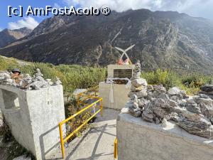 [P36] Monumentul ridicat pe locul fostului sat Langtang » foto by Mika
 - 
<span class="allrVoted glyphicon glyphicon-heart hidden" id="av1506020"></span>
<a class="m-l-10 hidden" id="sv1506020" onclick="voting_Foto_DelVot(,1506020,11367)" role="button">șterge vot <span class="glyphicon glyphicon-remove"></span></a>
<a id="v91506020" class=" c-red"  onclick="voting_Foto_SetVot(1506020)" role="button"><span class="glyphicon glyphicon-heart-empty"></span> <b>LIKE</b> = Votează poza</a> <img class="hidden"  id="f1506020W9" src="/imagini/loader.gif" border="0" /><span class="AjErrMes hidden" id="e1506020ErM"></span>