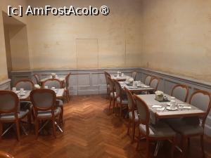 [P31] Hotel Alpi » foto by adso
 - 
<span class="allrVoted glyphicon glyphicon-heart hidden" id="av1536448"></span>
<a class="m-l-10 hidden" id="sv1536448" onclick="voting_Foto_DelVot(,1536448,11376)" role="button">șterge vot <span class="glyphicon glyphicon-remove"></span></a>
<a id="v91536448" class=" c-red"  onclick="voting_Foto_SetVot(1536448)" role="button"><span class="glyphicon glyphicon-heart-empty"></span> <b>LIKE</b> = Votează poza</a> <img class="hidden"  id="f1536448W9" src="/imagini/loader.gif" border="0" /><span class="AjErrMes hidden" id="e1536448ErM"></span>
