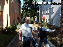 [P06] cazarea se face in cele 2 cladiri din spatele nostru, noi am stat in partea dreapta » foto by danvoinescu
 - 
<span class="allrVoted glyphicon glyphicon-heart hidden" id="av310135"></span>
<a class="m-l-10 hidden" id="sv310135" onclick="voting_Foto_DelVot(,310135,11405)" role="button">șterge vot <span class="glyphicon glyphicon-remove"></span></a>
<a id="v9310135" class=" c-red"  onclick="voting_Foto_SetVot(310135)" role="button"><span class="glyphicon glyphicon-heart-empty"></span> <b>LIKE</b> = Votează poza</a> <img class="hidden"  id="f310135W9" src="/imagini/loader.gif" border="0" /><span class="AjErrMes hidden" id="e310135ErM"></span>