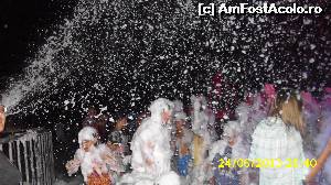 [P40] foam party de marti pe plaja » foto by georgeb
 - 
<span class="allrVoted glyphicon glyphicon-heart hidden" id="av528072"></span>
<a class="m-l-10 hidden" id="sv528072" onclick="voting_Foto_DelVot(,528072,11426)" role="button">șterge vot <span class="glyphicon glyphicon-remove"></span></a>
<a id="v9528072" class=" c-red"  onclick="voting_Foto_SetVot(528072)" role="button"><span class="glyphicon glyphicon-heart-empty"></span> <b>LIKE</b> = Votează poza</a> <img class="hidden"  id="f528072W9" src="/imagini/loader.gif" border="0" /><span class="AjErrMes hidden" id="e528072ErM"></span>