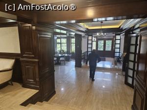 [P11] restaurantul in stanga cand cobori din camera » foto by Opelantara
 - 
<span class="allrVoted glyphicon glyphicon-heart hidden" id="av1501524"></span>
<a class="m-l-10 hidden" id="sv1501524" onclick="voting_Foto_DelVot(,1501524,11439)" role="button">șterge vot <span class="glyphicon glyphicon-remove"></span></a>
<a id="v91501524" class=" c-red"  onclick="voting_Foto_SetVot(1501524)" role="button"><span class="glyphicon glyphicon-heart-empty"></span> <b>LIKE</b> = Votează poza</a> <img class="hidden"  id="f1501524W9" src="/imagini/loader.gif" border="0" /><span class="AjErrMes hidden" id="e1501524ErM"></span>