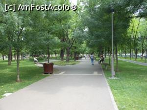 [P01] Parcul "Drumul Taberei" - Intrarea sudică. » foto by iulianic
 - 
<span class="allrVoted glyphicon glyphicon-heart hidden" id="av1311413"></span>
<a class="m-l-10 hidden" id="sv1311413" onclick="voting_Foto_DelVot(,1311413,11447)" role="button">șterge vot <span class="glyphicon glyphicon-remove"></span></a>
<a id="v91311413" class=" c-red"  onclick="voting_Foto_SetVot(1311413)" role="button"><span class="glyphicon glyphicon-heart-empty"></span> <b>LIKE</b> = Votează poza</a> <img class="hidden"  id="f1311413W9" src="/imagini/loader.gif" border="0" /><span class="AjErrMes hidden" id="e1311413ErM"></span>