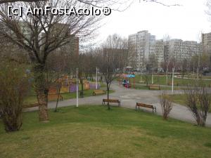 [P11] București - Parcul Florilor. Vedere de pe deal. » foto by iulianic
 - 
<span class="allrVoted glyphicon glyphicon-heart hidden" id="av1356995"></span>
<a class="m-l-10 hidden" id="sv1356995" onclick="voting_Foto_DelVot(,1356995,11447)" role="button">șterge vot <span class="glyphicon glyphicon-remove"></span></a>
<a id="v91356995" class=" c-red"  onclick="voting_Foto_SetVot(1356995)" role="button"><span class="glyphicon glyphicon-heart-empty"></span> <b>LIKE</b> = Votează poza</a> <img class="hidden"  id="f1356995W9" src="/imagini/loader.gif" border="0" /><span class="AjErrMes hidden" id="e1356995ErM"></span>