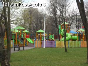 [P13] București - Parcul Florilor. Loc de joacă pentru copii. » foto by iulianic
 - 
<span class="allrVoted glyphicon glyphicon-heart hidden" id="av1356997"></span>
<a class="m-l-10 hidden" id="sv1356997" onclick="voting_Foto_DelVot(,1356997,11447)" role="button">șterge vot <span class="glyphicon glyphicon-remove"></span></a>
<a id="v91356997" class=" c-red"  onclick="voting_Foto_SetVot(1356997)" role="button"><span class="glyphicon glyphicon-heart-empty"></span> <b>LIKE</b> = Votează poza</a> <img class="hidden"  id="f1356997W9" src="/imagini/loader.gif" border="0" /><span class="AjErrMes hidden" id="e1356997ErM"></span>
