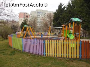 [P20] București - Parcul Florilor. Loc de joacă pentru copii. » foto by iulianic
 - 
<span class="allrVoted glyphicon glyphicon-heart hidden" id="av1357004"></span>
<a class="m-l-10 hidden" id="sv1357004" onclick="voting_Foto_DelVot(,1357004,11447)" role="button">șterge vot <span class="glyphicon glyphicon-remove"></span></a>
<a id="v91357004" class=" c-red"  onclick="voting_Foto_SetVot(1357004)" role="button"><span class="glyphicon glyphicon-heart-empty"></span> <b>LIKE</b> = Votează poza</a> <img class="hidden"  id="f1357004W9" src="/imagini/loader.gif" border="0" /><span class="AjErrMes hidden" id="e1357004ErM"></span>