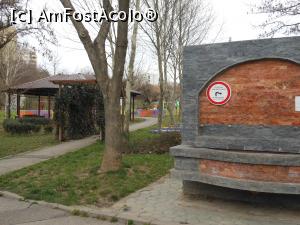 [P40] București - Parcul Morarilor. F&acirc;nt&acirc;na fără apă. » foto by iulianic
 - 
<span class="allrVoted glyphicon glyphicon-heart hidden" id="av1358089"></span>
<a class="m-l-10 hidden" id="sv1358089" onclick="voting_Foto_DelVot(,1358089,11447)" role="button">șterge vot <span class="glyphicon glyphicon-remove"></span></a>
<a id="v91358089" class=" c-red"  onclick="voting_Foto_SetVot(1358089)" role="button"><span class="glyphicon glyphicon-heart-empty"></span> <b>LIKE</b> = Votează poza</a> <img class="hidden"  id="f1358089W9" src="/imagini/loader.gif" border="0" /><span class="AjErrMes hidden" id="e1358089ErM"></span>