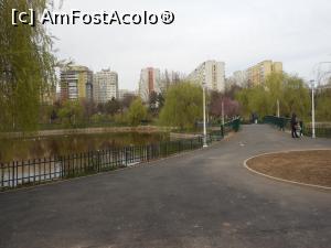 [P46] București - Parcul Morarilor. Capătul podului. » foto by iulianic
 - 
<span class="allrVoted glyphicon glyphicon-heart hidden" id="av1358095"></span>
<a class="m-l-10 hidden" id="sv1358095" onclick="voting_Foto_DelVot(,1358095,11447)" role="button">șterge vot <span class="glyphicon glyphicon-remove"></span></a>
<a id="v91358095" class=" c-red"  onclick="voting_Foto_SetVot(1358095)" role="button"><span class="glyphicon glyphicon-heart-empty"></span> <b>LIKE</b> = Votează poza</a> <img class="hidden"  id="f1358095W9" src="/imagini/loader.gif" border="0" /><span class="AjErrMes hidden" id="e1358095ErM"></span>