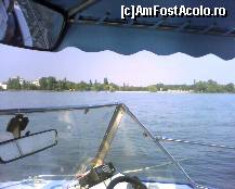 [P02] Cu şalupa rapidă pe lac » foto by Dragoș_MD
 - 
<span class="allrVoted glyphicon glyphicon-heart hidden" id="av86841"></span>
<a class="m-l-10 hidden" id="sv86841" onclick="voting_Foto_DelVot(,86841,11447)" role="button">șterge vot <span class="glyphicon glyphicon-remove"></span></a>
<a id="v986841" class=" c-red"  onclick="voting_Foto_SetVot(86841)" role="button"><span class="glyphicon glyphicon-heart-empty"></span> <b>LIKE</b> = Votează poza</a> <img class="hidden"  id="f86841W9" src="/imagini/loader.gif" border="0" /><span class="AjErrMes hidden" id="e86841ErM"></span>