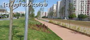 [P14] 14. Eu aveam impresia că traseul căii ferate a fost pe unde este f&acirc;șia de pietriș alb. » foto by msnd
 - 
<span class="allrVoted glyphicon glyphicon-heart hidden" id="av1368720"></span>
<a class="m-l-10 hidden" id="sv1368720" onclick="voting_Foto_DelVot(,1368720,11447)" role="button">șterge vot <span class="glyphicon glyphicon-remove"></span></a>
<a id="v91368720" class=" c-red"  onclick="voting_Foto_SetVot(1368720)" role="button"><span class="glyphicon glyphicon-heart-empty"></span> <b>LIKE</b> = Votează poza</a> <img class="hidden"  id="f1368720W9" src="/imagini/loader.gif" border="0" /><span class="AjErrMes hidden" id="e1368720ErM"></span>