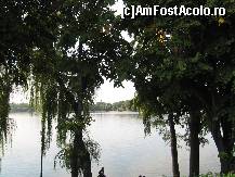 [P05] Lacul si cativa pescari. » foto by balasa violeta
 - 
<span class="allrVoted glyphicon glyphicon-heart hidden" id="av138598"></span>
<a class="m-l-10 hidden" id="sv138598" onclick="voting_Foto_DelVot(,138598,11447)" role="button">șterge vot <span class="glyphicon glyphicon-remove"></span></a>
<a id="v9138598" class=" c-red"  onclick="voting_Foto_SetVot(138598)" role="button"><span class="glyphicon glyphicon-heart-empty"></span> <b>LIKE</b> = Votează poza</a> <img class="hidden"  id="f138598W9" src="/imagini/loader.gif" border="0" /><span class="AjErrMes hidden" id="e138598ErM"></span>