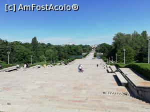 [P01] Parcul Carol, vedere dinspre mausoleu spre casa poporului » foto by ⭐ValentinB_88⭐
 - 
<span class="allrVoted glyphicon glyphicon-heart hidden" id="av1328320"></span>
<a class="m-l-10 hidden" id="sv1328320" onclick="voting_Foto_DelVot(,1328320,11447)" role="button">șterge vot <span class="glyphicon glyphicon-remove"></span></a>
<a id="v91328320" class=" c-red"  onclick="voting_Foto_SetVot(1328320)" role="button"><span class="glyphicon glyphicon-heart-empty"></span> <b>LIKE</b> = Votează poza</a> <img class="hidden"  id="f1328320W9" src="/imagini/loader.gif" border="0" /><span class="AjErrMes hidden" id="e1328320ErM"></span>