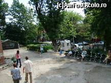 [P05] Din curte, se vede in plan indepartat Strada Candiano Popescu, capatul dinspre  Calea Serban Voda (Adesgo). » foto by costin1968
 - 
<span class="allrVoted glyphicon glyphicon-heart hidden" id="av179028"></span>
<a class="m-l-10 hidden" id="sv179028" onclick="voting_Foto_DelVot(,179028,11447)" role="button">șterge vot <span class="glyphicon glyphicon-remove"></span></a>
<a id="v9179028" class=" c-red"  onclick="voting_Foto_SetVot(179028)" role="button"><span class="glyphicon glyphicon-heart-empty"></span> <b>LIKE</b> = Votează poza</a> <img class="hidden"  id="f179028W9" src="/imagini/loader.gif" border="0" /><span class="AjErrMes hidden" id="e179028ErM"></span>