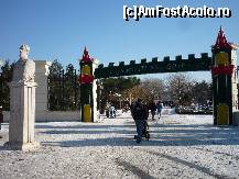 [P01] Parcul A.I.Cuza - Intrarea principala. » foto by Horia
 - 
<span class="allrVoted glyphicon glyphicon-heart hidden" id="av173599"></span>
<a class="m-l-10 hidden" id="sv173599" onclick="voting_Foto_DelVot(,173599,11447)" role="button">șterge vot <span class="glyphicon glyphicon-remove"></span></a>
<a id="v9173599" class=" c-red"  onclick="voting_Foto_SetVot(173599)" role="button"><span class="glyphicon glyphicon-heart-empty"></span> <b>LIKE</b> = Votează poza</a> <img class="hidden"  id="f173599W9" src="/imagini/loader.gif" border="0" /><span class="AjErrMes hidden" id="e173599ErM"></span>