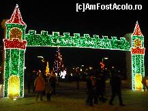 [P30] Parcul A.I.Cuza - Intrarea in parc. » foto by Horia
 - 
<span class="allrVoted glyphicon glyphicon-heart hidden" id="av173628"></span>
<a class="m-l-10 hidden" id="sv173628" onclick="voting_Foto_DelVot(,173628,11447)" role="button">șterge vot <span class="glyphicon glyphicon-remove"></span></a>
<a id="v9173628" class=" c-red"  onclick="voting_Foto_SetVot(173628)" role="button"><span class="glyphicon glyphicon-heart-empty"></span> <b>LIKE</b> = Votează poza</a> <img class="hidden"  id="f173628W9" src="/imagini/loader.gif" border="0" /><span class="AjErrMes hidden" id="e173628ErM"></span>