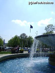 [P31] Fantana Zodiac din fata Parcului Carol. » foto by ninaa
 - 
<span class="allrVoted glyphicon glyphicon-heart hidden" id="av158600"></span>
<a class="m-l-10 hidden" id="sv158600" onclick="voting_Foto_DelVot(,158600,11447)" role="button">șterge vot <span class="glyphicon glyphicon-remove"></span></a>
<a id="v9158600" class=" c-red"  onclick="voting_Foto_SetVot(158600)" role="button"><span class="glyphicon glyphicon-heart-empty"></span> <b>LIKE</b> = Votează poza</a> <img class="hidden"  id="f158600W9" src="/imagini/loader.gif" border="0" /><span class="AjErrMes hidden" id="e158600ErM"></span>