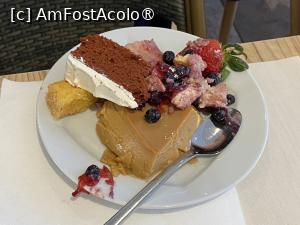 [P39] Tryp Lisboa Caparica Mar - desert » foto by nicole33
 - 
<span class="allrVoted glyphicon glyphicon-heart hidden" id="av1475281"></span>
<a class="m-l-10 hidden" id="sv1475281" onclick="voting_Foto_DelVot(,1475281,11454)" role="button">șterge vot <span class="glyphicon glyphicon-remove"></span></a>
<a id="v91475281" class=" c-red"  onclick="voting_Foto_SetVot(1475281)" role="button"><span class="glyphicon glyphicon-heart-empty"></span> <b>LIKE</b> = Votează poza</a> <img class="hidden"  id="f1475281W9" src="/imagini/loader.gif" border="0" /><span class="AjErrMes hidden" id="e1475281ErM"></span>