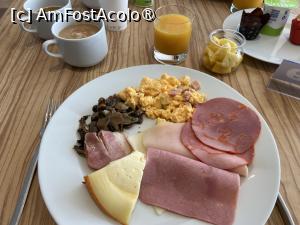 [P41] Tryp Lisboa Caparica Mar - mic dejun » foto by nicole33
 - 
<span class="allrVoted glyphicon glyphicon-heart hidden" id="av1475283"></span>
<a class="m-l-10 hidden" id="sv1475283" onclick="voting_Foto_DelVot(,1475283,11454)" role="button">șterge vot <span class="glyphicon glyphicon-remove"></span></a>
<a id="v91475283" class=" c-red"  onclick="voting_Foto_SetVot(1475283)" role="button"><span class="glyphicon glyphicon-heart-empty"></span> <b>LIKE</b> = Votează poza</a> <img class="hidden"  id="f1475283W9" src="/imagini/loader.gif" border="0" /><span class="AjErrMes hidden" id="e1475283ErM"></span>