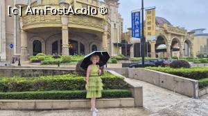 [P01] Primul lucru pe care l-am facut cand am ajuns in Macao, partea peninsulara, a fost sa ne oprim la Macau Fisherman’s Wharf, aflat la 5 minute de terminalul feribotului, primul parc tematic din Macao si un centru comercial. Aici sunt reproduse la scara mica anumite orase Venetia, Lisabona, Miami, Riviera italiana, Capetown. » foto by geani anto
 - 
<span class="allrVoted glyphicon glyphicon-heart hidden" id="av1523500"></span>
<a class="m-l-10 hidden" id="sv1523500" onclick="voting_Foto_DelVot(,1523500,11464)" role="button">șterge vot <span class="glyphicon glyphicon-remove"></span></a>
<a id="v91523500" class=" c-red"  onclick="voting_Foto_SetVot(1523500)" role="button"><span class="glyphicon glyphicon-heart-empty"></span> <b>LIKE</b> = Votează poza</a> <img class="hidden"  id="f1523500W9" src="/imagini/loader.gif" border="0" /><span class="AjErrMes hidden" id="e1523500ErM"></span>