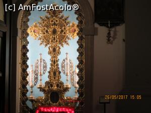 [P11] Un crucifix donat prin sec. XIX cand s-a refacut partial tezaurul venetian distrus de Napoleon.  » foto by elviramvio
 - 
<span class="allrVoted glyphicon glyphicon-heart hidden" id="av861680"></span>
<a class="m-l-10 hidden" id="sv861680" onclick="voting_Foto_DelVot(,861680,11547)" role="button">șterge vot <span class="glyphicon glyphicon-remove"></span></a>
<a id="v9861680" class=" c-red"  onclick="voting_Foto_SetVot(861680)" role="button"><span class="glyphicon glyphicon-heart-empty"></span> <b>LIKE</b> = Votează poza</a> <img class="hidden"  id="f861680W9" src="/imagini/loader.gif" border="0" /><span class="AjErrMes hidden" id="e861680ErM"></span>