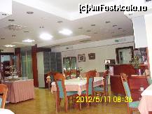 [P13] sala restaurantului pentru micul dejun » foto by amero
 - 
<span class="allrVoted glyphicon glyphicon-heart hidden" id="av318498"></span>
<a class="m-l-10 hidden" id="sv318498" onclick="voting_Foto_DelVot(,318498,11552)" role="button">șterge vot <span class="glyphicon glyphicon-remove"></span></a>
<a id="v9318498" class=" c-red"  onclick="voting_Foto_SetVot(318498)" role="button"><span class="glyphicon glyphicon-heart-empty"></span> <b>LIKE</b> = Votează poza</a> <img class="hidden"  id="f318498W9" src="/imagini/loader.gif" border="0" /><span class="AjErrMes hidden" id="e318498ErM"></span>