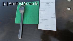 [P11] Broens street food - nota » foto by Dragoș_MD
 - 
<span class="allrVoted glyphicon glyphicon-heart hidden" id="av1508810"></span>
<a class="m-l-10 hidden" id="sv1508810" onclick="voting_Foto_DelVot(,1508810,11635)" role="button">șterge vot <span class="glyphicon glyphicon-remove"></span></a>
<a id="v91508810" class=" c-red"  onclick="voting_Foto_SetVot(1508810)" role="button"><span class="glyphicon glyphicon-heart-empty"></span> <b>LIKE</b> = Votează poza</a> <img class="hidden"  id="f1508810W9" src="/imagini/loader.gif" border="0" /><span class="AjErrMes hidden" id="e1508810ErM"></span>