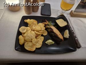 [P53] Jensens Bøfhus
Somonul cu garnitură comandată special » foto by adso
 - 
<span class="allrVoted glyphicon glyphicon-heart hidden" id="av1507387"></span>
<a class="m-l-10 hidden" id="sv1507387" onclick="voting_Foto_DelVot(,1507387,11635)" role="button">șterge vot <span class="glyphicon glyphicon-remove"></span></a>
<a id="v91507387" class=" c-red"  onclick="voting_Foto_SetVot(1507387)" role="button"><span class="glyphicon glyphicon-heart-empty"></span> <b>LIKE</b> = Votează poza</a> <img class="hidden"  id="f1507387W9" src="/imagini/loader.gif" border="0" /><span class="AjErrMes hidden" id="e1507387ErM"></span>