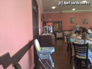 [P25] Briz 2 Hotel - micul dejun. Aveau şi un scaun de bebe.  » foto by Dragoș_MD
 - 
<span class="allrVoted glyphicon glyphicon-heart hidden" id="av342119"></span>
<a class="m-l-10 hidden" id="sv342119" onclick="voting_Foto_DelVot(,342119,11650)" role="button">șterge vot <span class="glyphicon glyphicon-remove"></span></a>
<a id="v9342119" class=" c-red"  onclick="voting_Foto_SetVot(342119)" role="button"><span class="glyphicon glyphicon-heart-empty"></span> <b>LIKE</b> = Votează poza</a> <img class="hidden"  id="f342119W9" src="/imagini/loader.gif" border="0" /><span class="AjErrMes hidden" id="e342119ErM"></span>