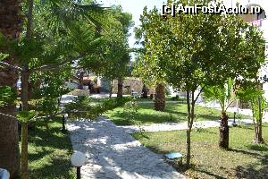 [P01] gradina hotelului mediteranee » foto by aura petre
 - 
<span class="allrVoted glyphicon glyphicon-heart hidden" id="av544652"></span>
<a class="m-l-10 hidden" id="sv544652" onclick="voting_Foto_DelVot(,544652,11689)" role="button">șterge vot <span class="glyphicon glyphicon-remove"></span></a>
<a id="v9544652" class=" c-red"  onclick="voting_Foto_SetVot(544652)" role="button"><span class="glyphicon glyphicon-heart-empty"></span> <b>LIKE</b> = Votează poza</a> <img class="hidden"  id="f544652W9" src="/imagini/loader.gif" border="0" /><span class="AjErrMes hidden" id="e544652ErM"></span>