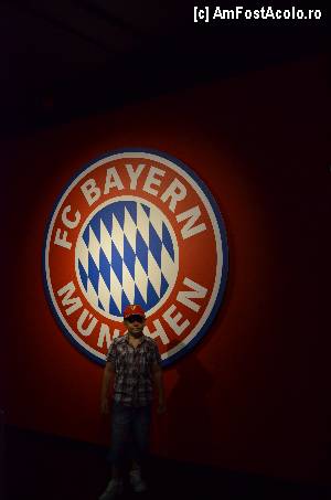 [P05] Allianz Arena » foto by alexionescu
 - 
<span class="allrVoted glyphicon glyphicon-heart hidden" id="av353165"></span>
<a class="m-l-10 hidden" id="sv353165" onclick="voting_Foto_DelVot(,353165,11690)" role="button">șterge vot <span class="glyphicon glyphicon-remove"></span></a>
<a id="v9353165" class=" c-red"  onclick="voting_Foto_SetVot(353165)" role="button"><span class="glyphicon glyphicon-heart-empty"></span> <b>LIKE</b> = Votează poza</a> <img class="hidden"  id="f353165W9" src="/imagini/loader.gif" border="0" /><span class="AjErrMes hidden" id="e353165ErM"></span>