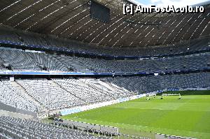 [P06] Allianz Arena » foto by alexionescu
 - 
<span class="allrVoted glyphicon glyphicon-heart hidden" id="av353168"></span>
<a class="m-l-10 hidden" id="sv353168" onclick="voting_Foto_DelVot(,353168,11690)" role="button">șterge vot <span class="glyphicon glyphicon-remove"></span></a>
<a id="v9353168" class=" c-red"  onclick="voting_Foto_SetVot(353168)" role="button"><span class="glyphicon glyphicon-heart-empty"></span> <b>LIKE</b> = Votează poza</a> <img class="hidden"  id="f353168W9" src="/imagini/loader.gif" border="0" /><span class="AjErrMes hidden" id="e353168ErM"></span>