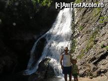 [P13] Cascada Valul Miresei » foto by nichifor
 - 
<span class="allrVoted glyphicon glyphicon-heart hidden" id="av448215"></span>
<a class="m-l-10 hidden" id="sv448215" onclick="voting_Foto_DelVot(,448215,11743)" role="button">șterge vot <span class="glyphicon glyphicon-remove"></span></a>
<a id="v9448215" class=" c-red"  onclick="voting_Foto_SetVot(448215)" role="button"><span class="glyphicon glyphicon-heart-empty"></span> <b>LIKE</b> = Votează poza</a> <img class="hidden"  id="f448215W9" src="/imagini/loader.gif" border="0" /><span class="AjErrMes hidden" id="e448215ErM"></span>