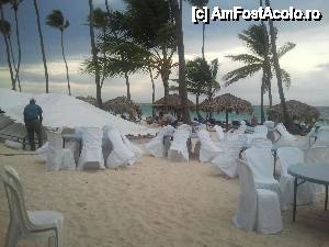 [P03] cam asa arata sfarsitul unei zilecand trebuiasa vina ploaia. cei de la resort montau un cort pe plaja pentru o nunta dominicana » foto by Marinescu Ana*
 - 
<span class="allrVoted glyphicon glyphicon-heart hidden" id="av478972"></span>
<a class="m-l-10 hidden" id="sv478972" onclick="voting_Foto_DelVot(,478972,11752)" role="button">șterge vot <span class="glyphicon glyphicon-remove"></span></a>
<a id="v9478972" class=" c-red"  onclick="voting_Foto_SetVot(478972)" role="button"><span class="glyphicon glyphicon-heart-empty"></span> <b>LIKE</b> = Votează poza</a> <img class="hidden"  id="f478972W9" src="/imagini/loader.gif" border="0" /><span class="AjErrMes hidden" id="e478972ErM"></span>