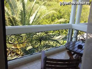 [P03] balconul » foto by discordia
 - 
<span class="allrVoted glyphicon glyphicon-heart hidden" id="av626993"></span>
<a class="m-l-10 hidden" id="sv626993" onclick="voting_Foto_DelVot(,626993,11788)" role="button">șterge vot <span class="glyphicon glyphicon-remove"></span></a>
<a id="v9626993" class=" c-red"  onclick="voting_Foto_SetVot(626993)" role="button"><span class="glyphicon glyphicon-heart-empty"></span> <b>LIKE</b> = Votează poza</a> <img class="hidden"  id="f626993W9" src="/imagini/loader.gif" border="0" /><span class="AjErrMes hidden" id="e626993ErM"></span>